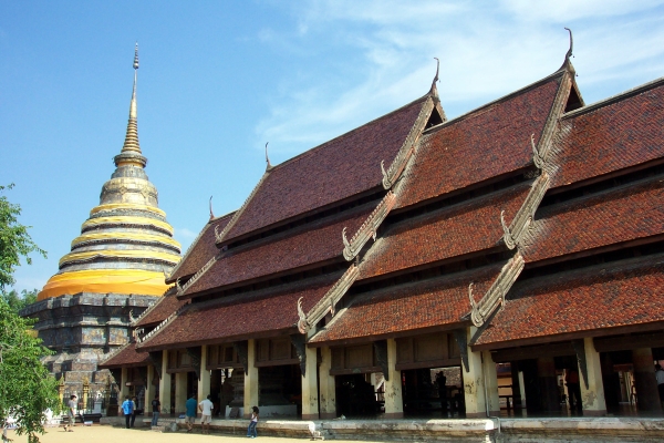 The pagoda and prayer hall